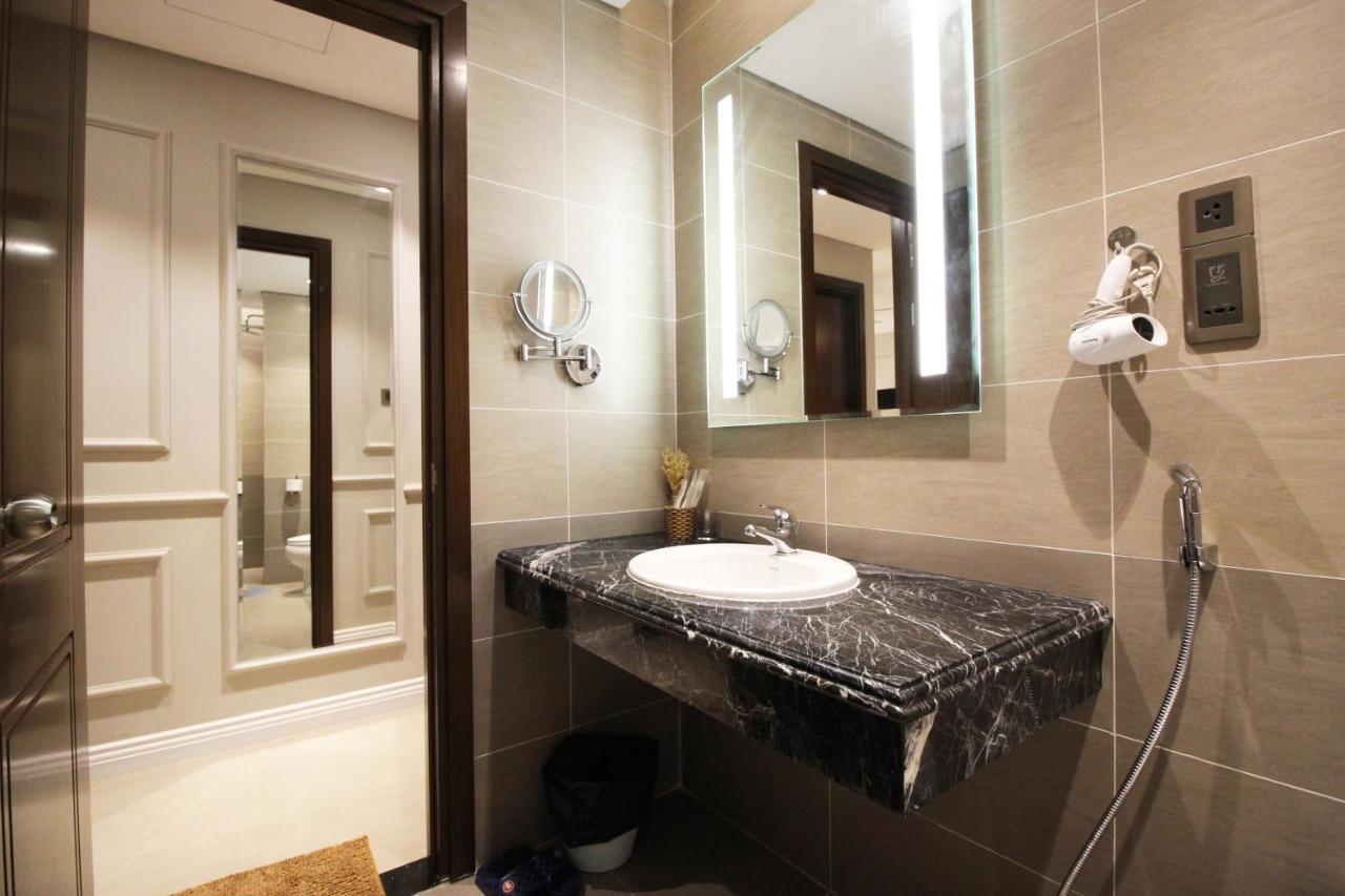 Luxury Neo-Classic Condo Da Nang Luaran gambar